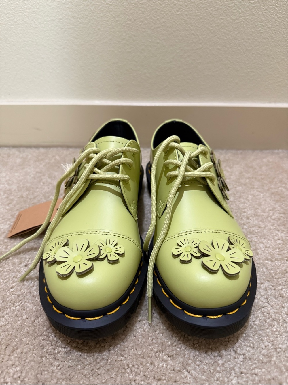 New Dr. Martens 1461 Flower Applique Leather Oxford Shoes Women's Size 6